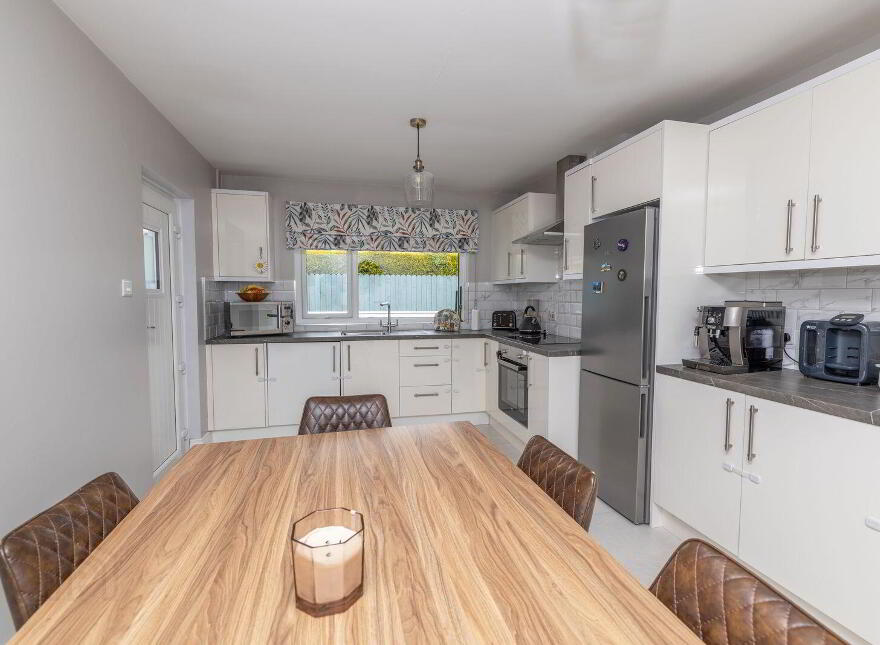 1 Ashley Court, Warrenpoint, Newry, BT34 3RN