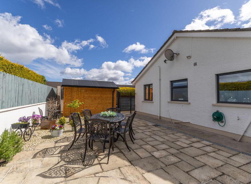 1 Ashley Court, Warrenpoint, Newry, BT34 3RN