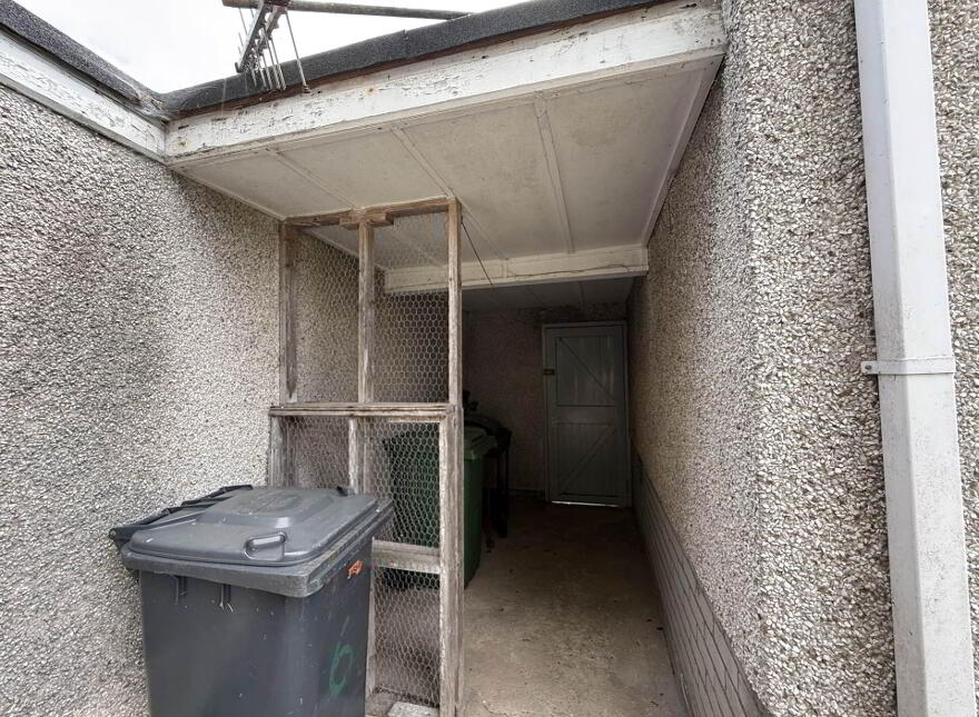 6 Ashley Avenue, Armagh, BT60 1HD