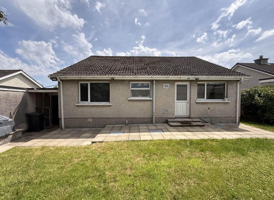 6 Ashley Avenue, Armagh, BT60 1HD