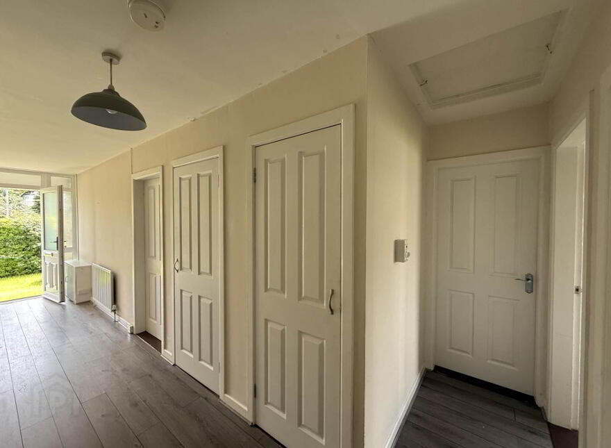 6 Ashley Avenue, Armagh, BT60 1HD