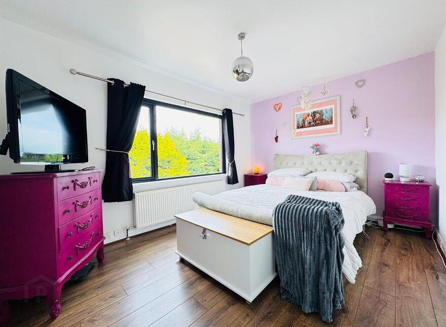 34 Ravelston Crescent, Carnmoney, Newtownabbey, BT36 6PJ