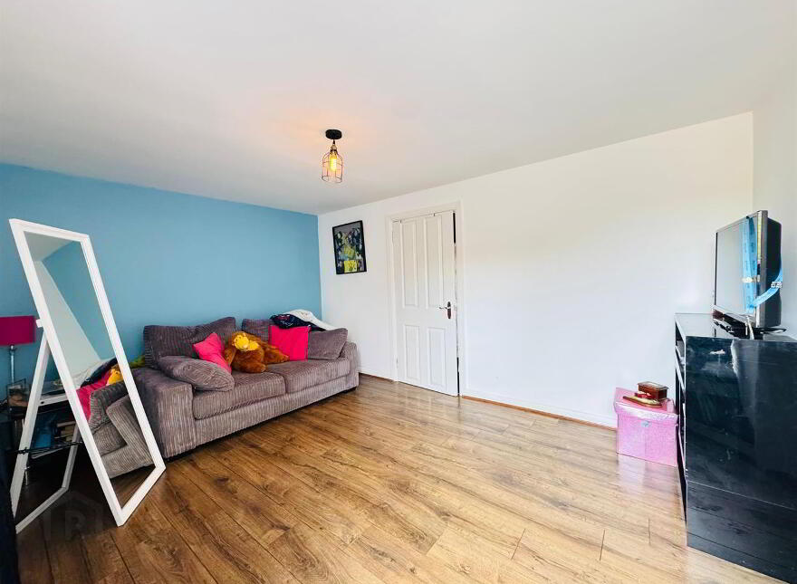 34 Ravelston Crescent, Carnmoney, Newtownabbey, BT36 6PJ