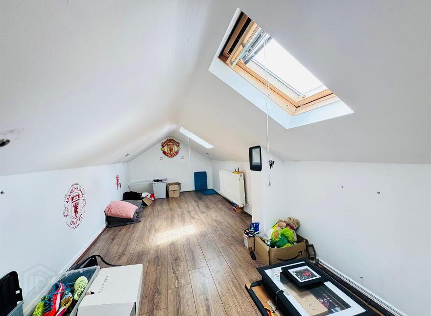 34 Ravelston Crescent, Carnmoney, Newtownabbey, BT36 6PJ