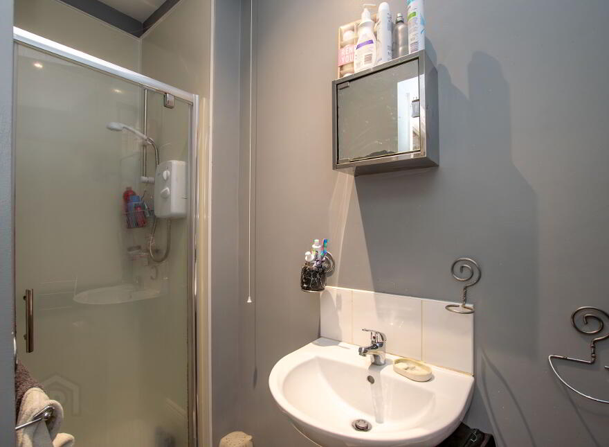 Apartment 7 Belgravia House, 2A Belgravia Avenue, Belfast, BT9 7BJ