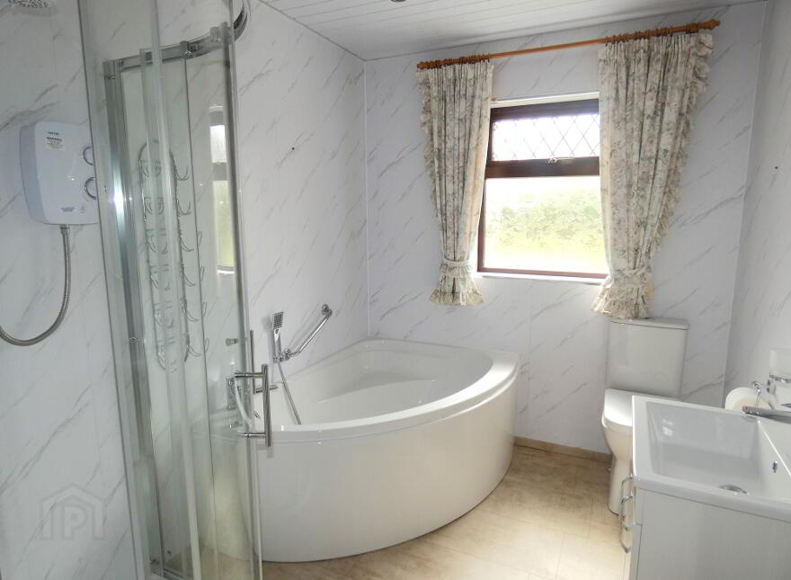 6 Ashlea Avenue, Ballymoney, BT53 7BZ