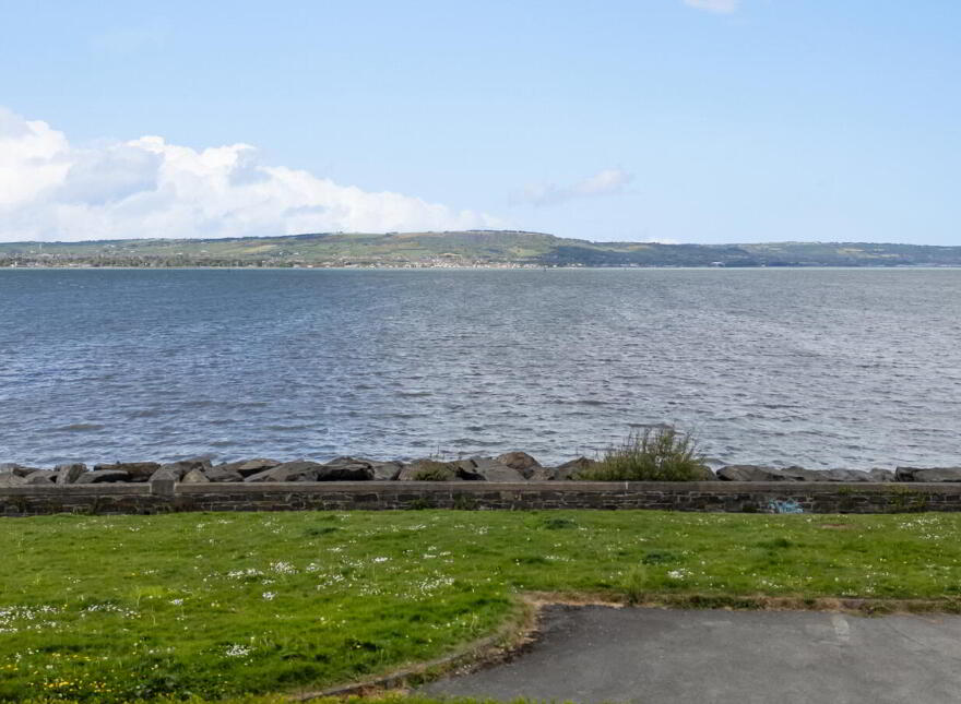 1a Kinnegar Road, Holywood, BT18 9JN