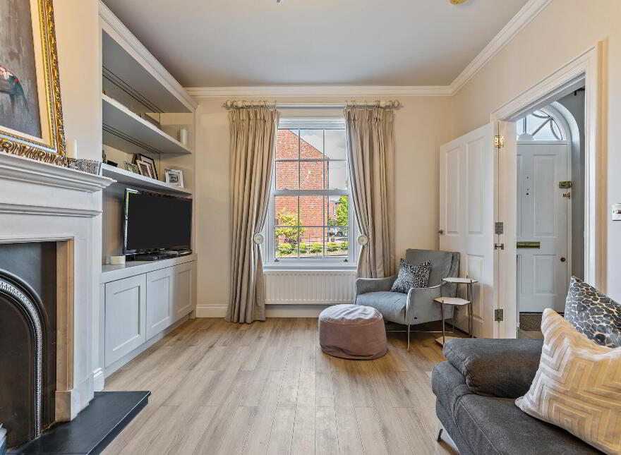 8 Breton Drive, Lisburn, BT28 3ZA