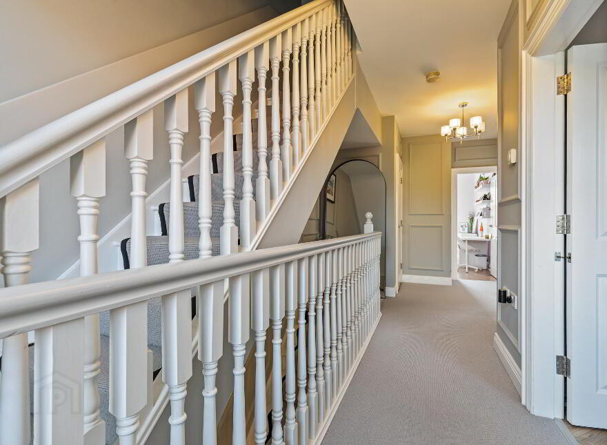 8 Breton Drive, Lisburn, BT28 3ZA