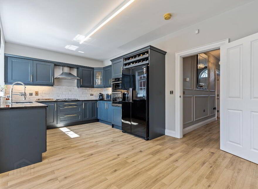 8 Breton Drive, Lisburn, BT28 3ZA
