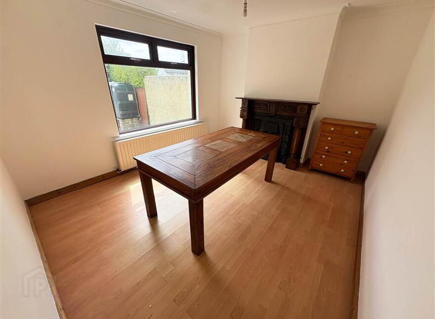 10 Elmwood Park, Newry, BT34 1LB