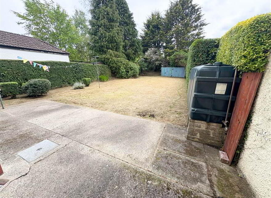 10 Elmwood Park, Newry, BT34 1LB