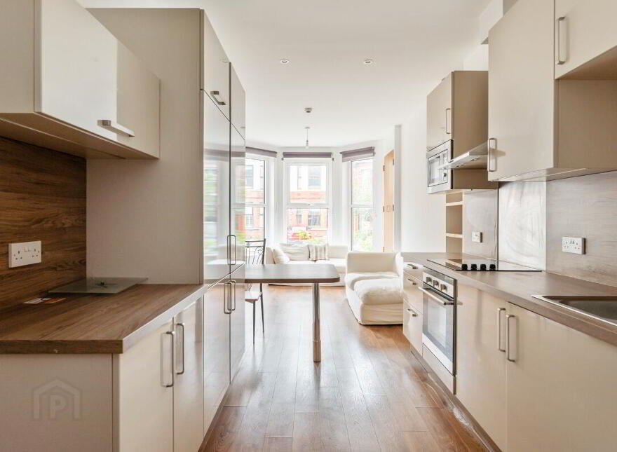 Apt 1, 89 Malone Avenue, Belfast, BT9 6EN