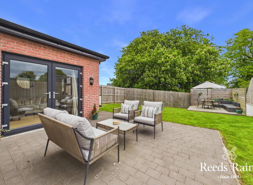 15 Mountpleasant Drive, Newtownards, BT23 4WL