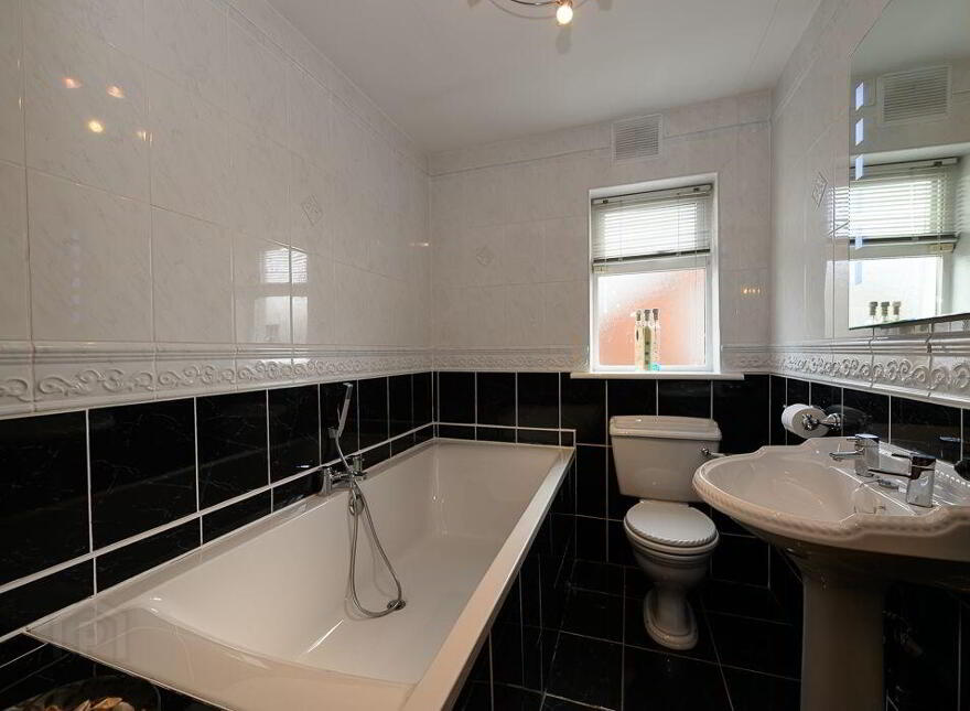 195 Canterbrook, Navan, C15EWH3