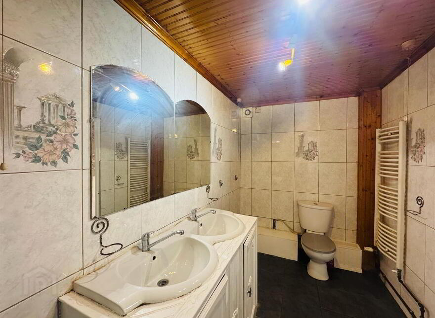 1 Garrymore Place, Strathfoyle, Derry, BT47 6XH