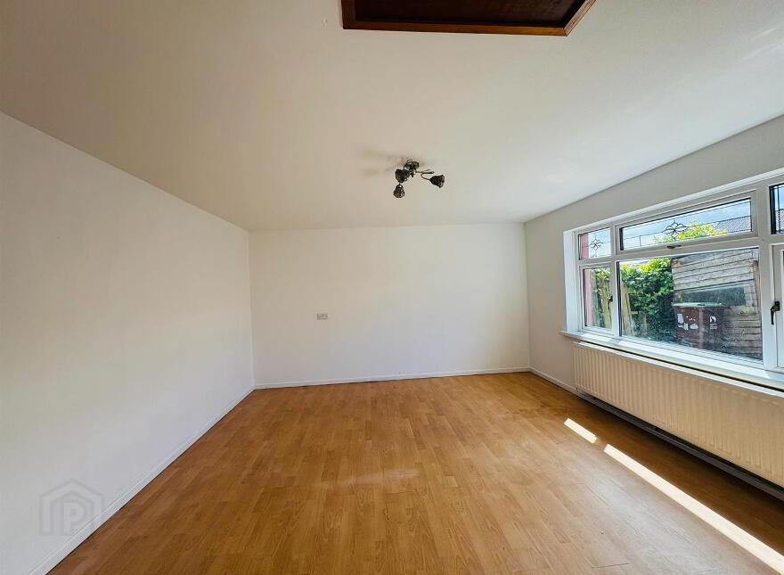 1 Garrymore Place, Strathfoyle, Derry, BT47 6XH