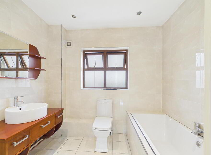7 Ardcairn, Dungiven, BT47 4UB
