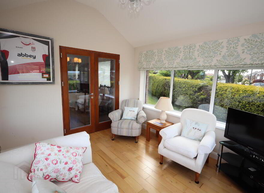 2 Fairhill Crescent, Carnmoney, Newtownabbey, BT36 6LT