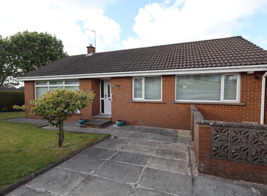 2 Fairhill Crescent, Carnmoney, Newtownabbey, BT36 6LT