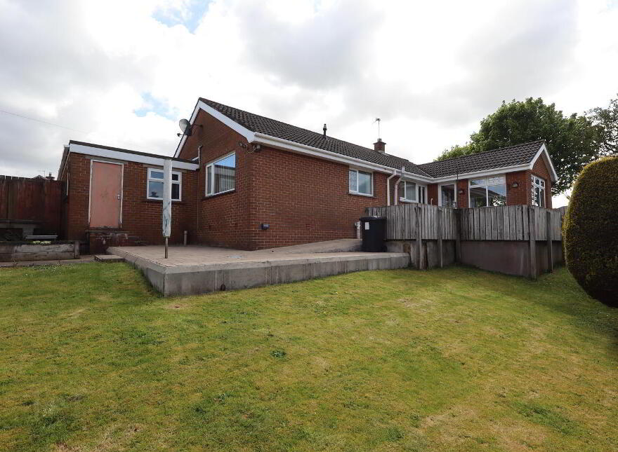 2 Fairhill Crescent, Carnmoney, Newtownabbey, BT36 6LT
