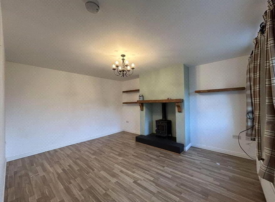 6 Old Manse Grove, Toomebridge, BT41 3GY
