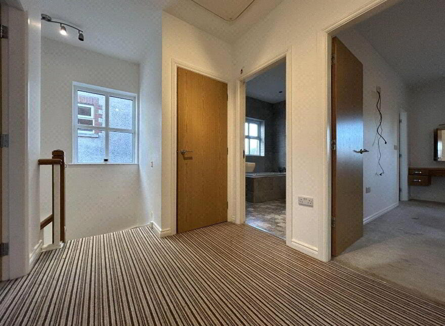 6 Old Manse Grove, Toomebridge, BT41 3GY