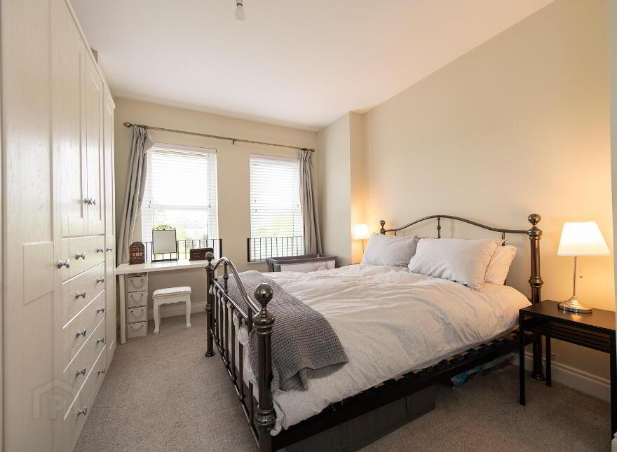 92 Hartley Hall Green, Greenisland, Carrickfergus, BT38 8FU