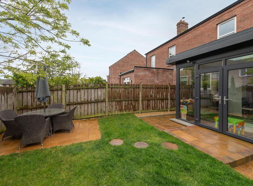 92 Hartley Hall Green, Greenisland, Carrickfergus, BT38 8FU