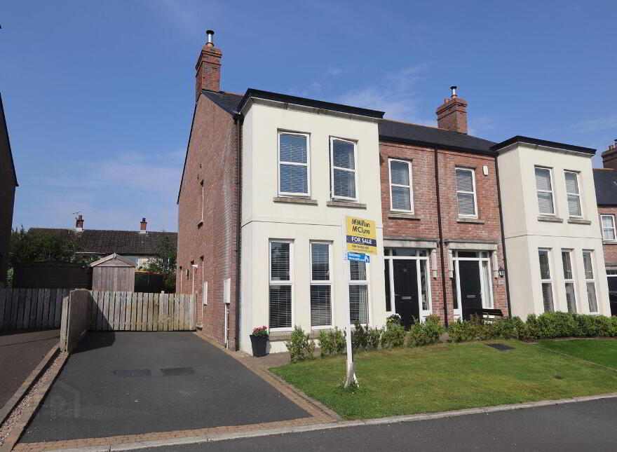 92 Hartley Hall Green, Greenisland, Carrickfergus, BT38 8FU