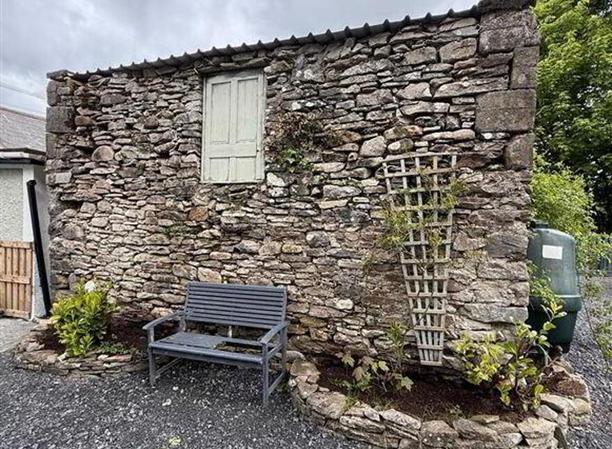 Aghadiifin, Kilmovee, F35HP21