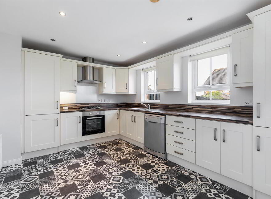 15 Cornmill Walk, Millisle, Newtownards, BT22 2FW