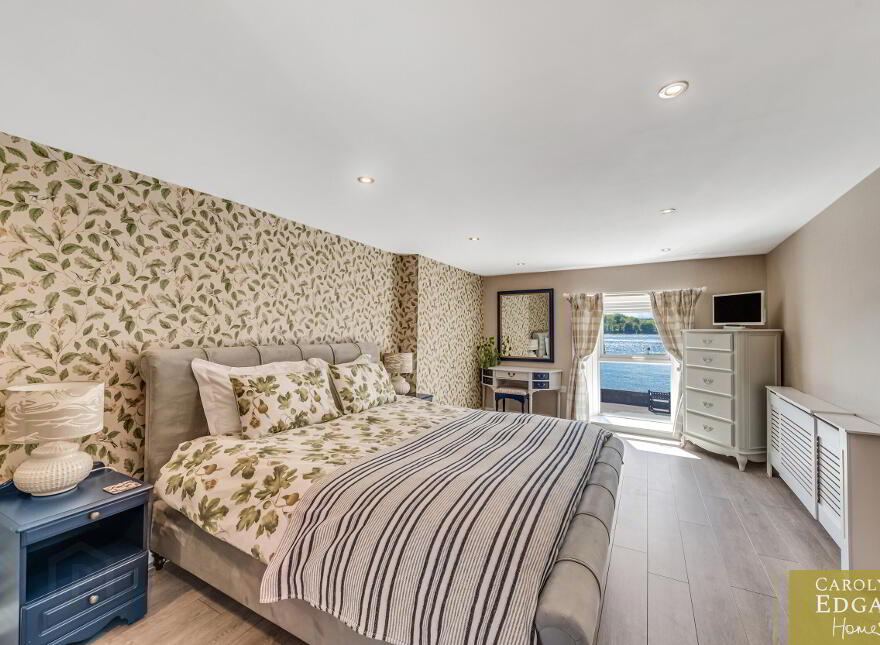 28 Shore Road, Portaferry, Newtownards, BT22 1JZ