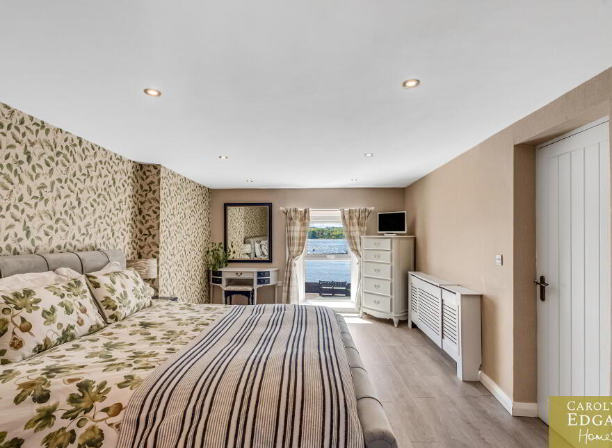 28 Shore Road, Portaferry, Newtownards, BT22 1JZ