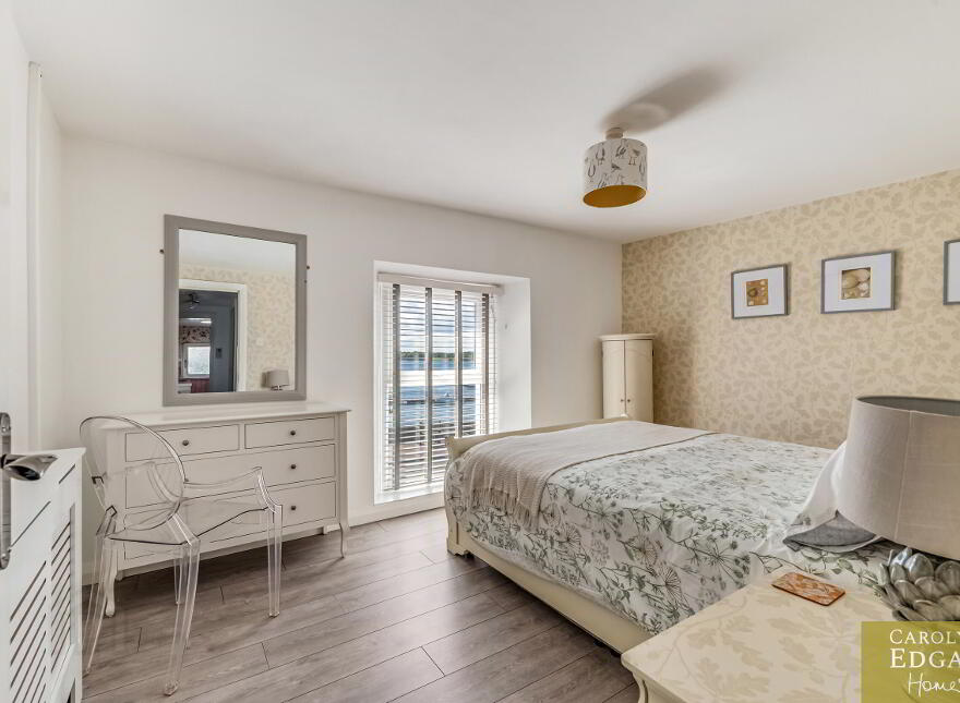 28 Shore Road, Portaferry, Newtownards, BT22 1JZ