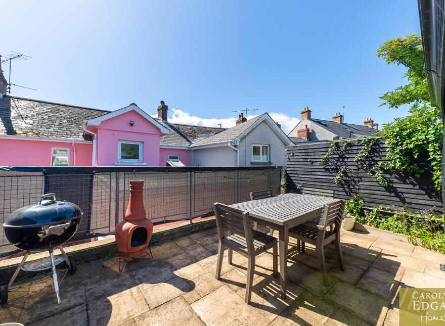 28 Shore Road, Portaferry, Newtownards, BT22 1JZ