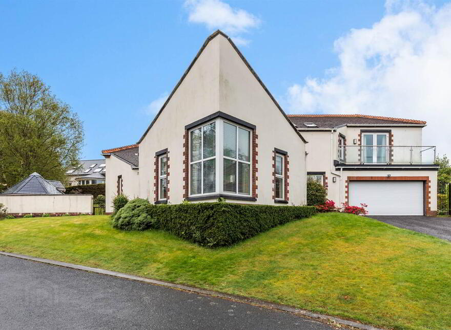2 Sheridan Grove, Helens Bay, BT19 1LN