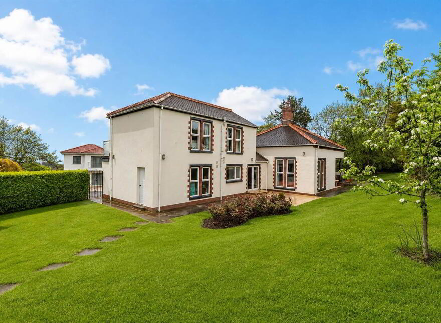 2 Sheridan Grove, Helens Bay, BT19 1LN