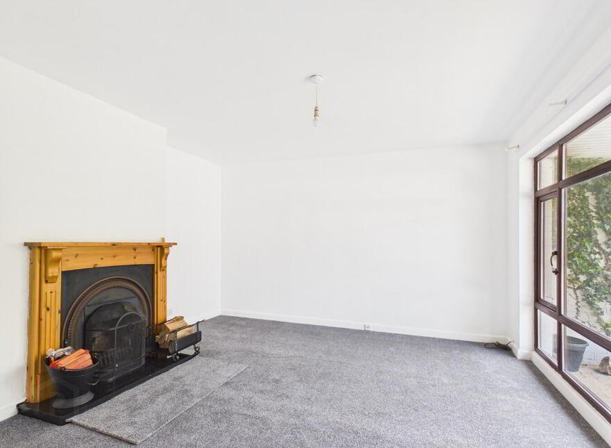 28 Sweetbriar Lawn, Tramore, X91F620