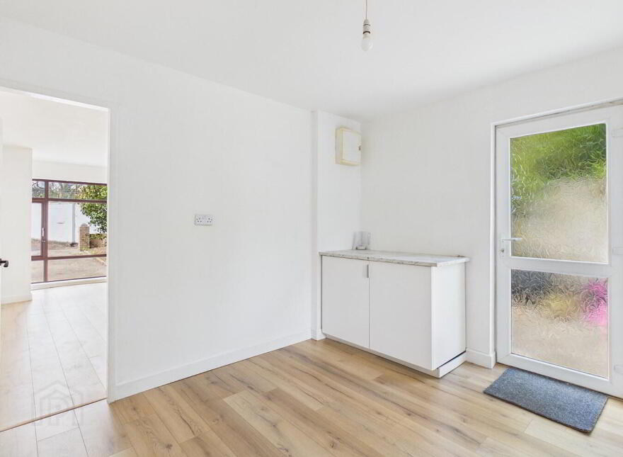 28 Sweetbriar Lawn, Tramore, X91F620