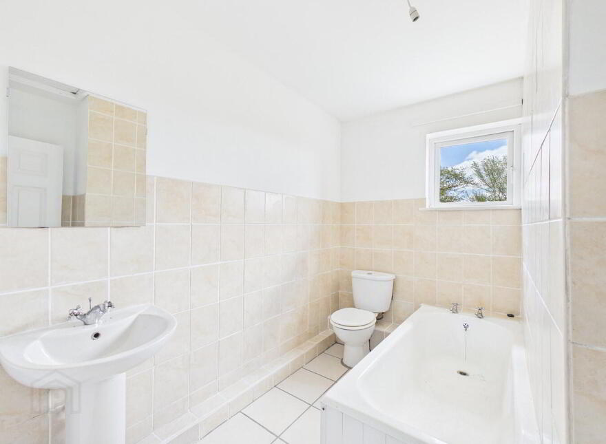 28 Sweetbriar Lawn, Tramore, X91F620