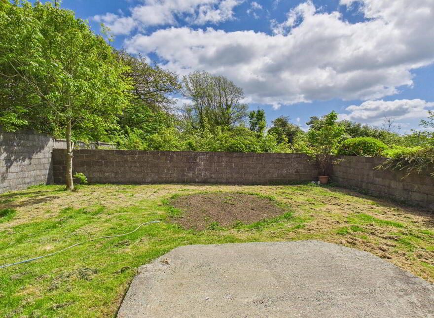 28 Sweetbriar Lawn, Tramore, X91F620