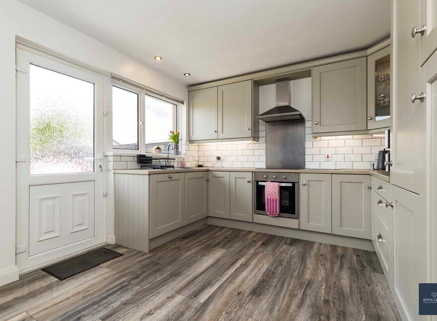 1 Slane Court, Moneyslane, Castlewellan, BT31 9LZ
