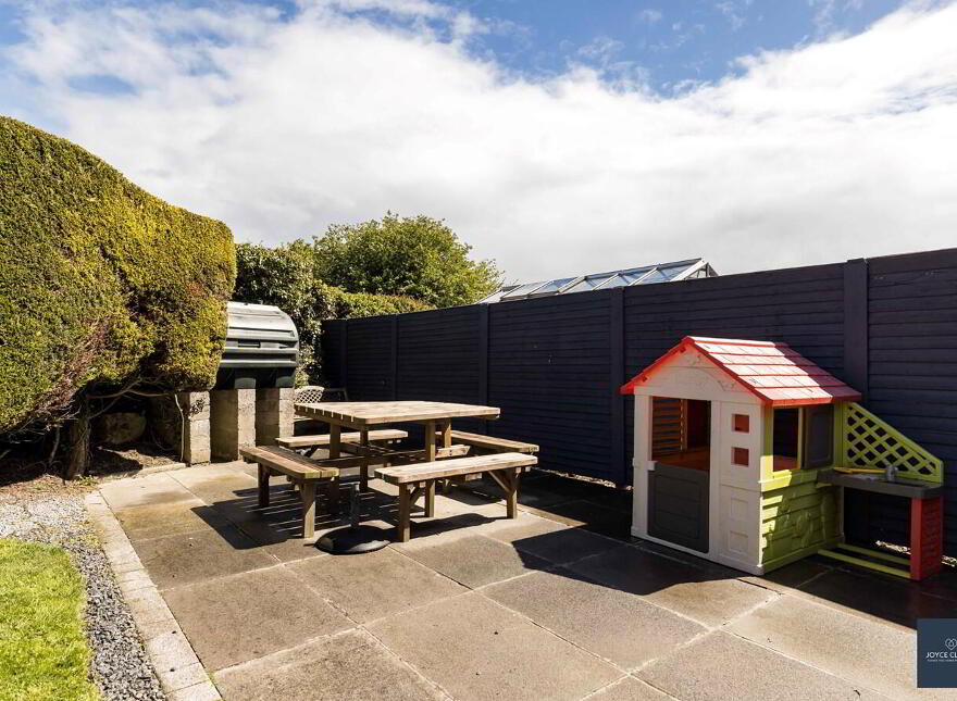 1 Slane Court, Moneyslane, Castlewellan, BT31 9LZ