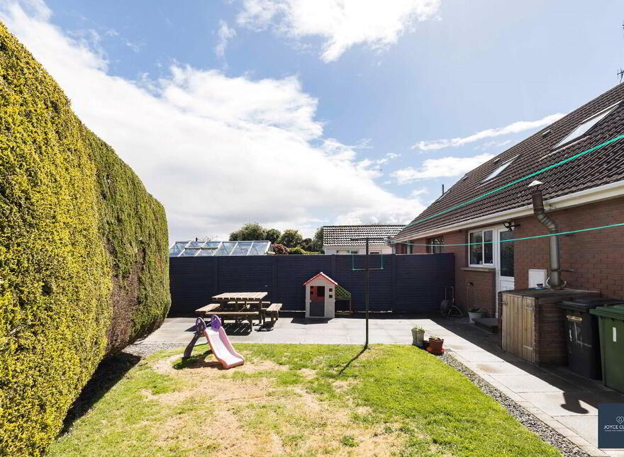 1 Slane Court, Moneyslane, Castlewellan, BT31 9LZ