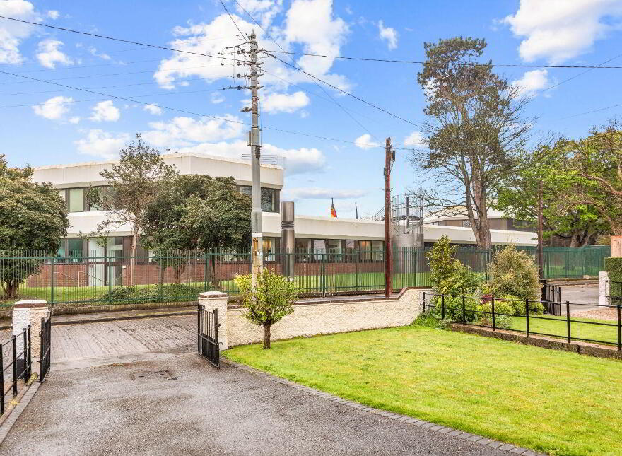 18 Trimleston Avenue, Booterstown, Blackrock, Blackrock, A94F750