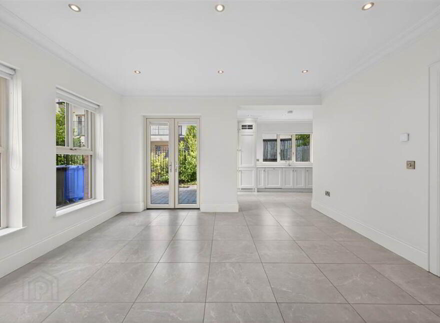 4 Montpelier Park, Malone Road, Belfast, BT9 5RS