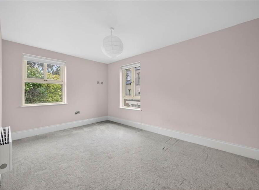 4 Montpelier Park, Malone Road, Belfast, BT9 5RS