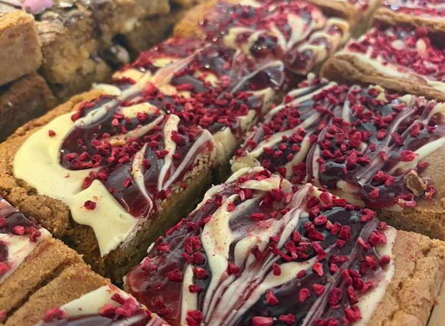 Vanilla Boxx Bake House, 47a Ellis Street, Carrickfergus, BT38 8AY