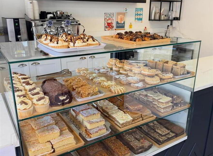 Vanilla Boxx Bake House, 47a Ellis Street, Carrickfergus, BT38 8AY